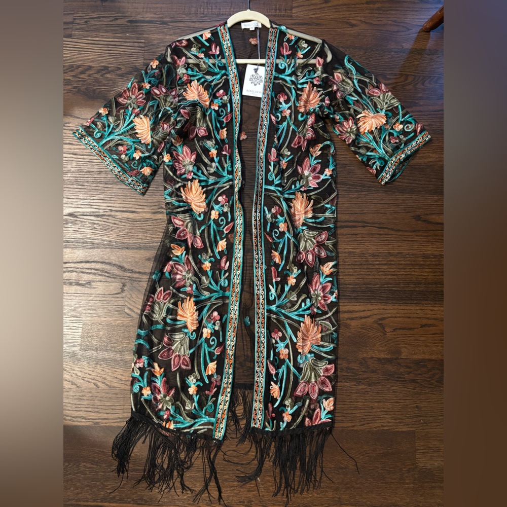 NWT Rebellion Again Sheer Fringe Embroidered anthropologie Floral Duster Boho M